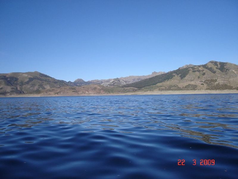 Laguna del Laja y la cordillera